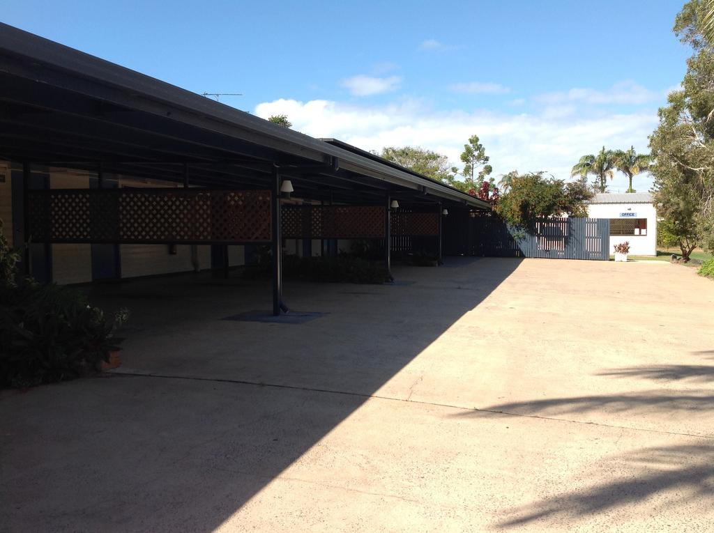 Emu Park Motel Экстерьер фото