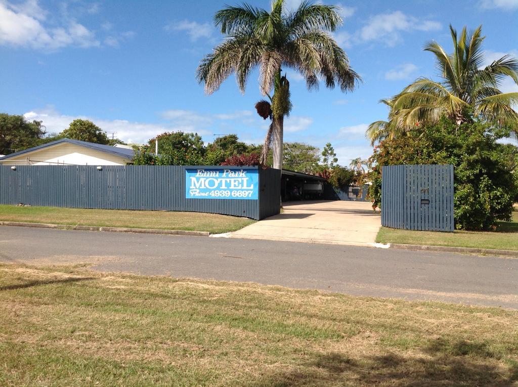 Emu Park Motel Экстерьер фото